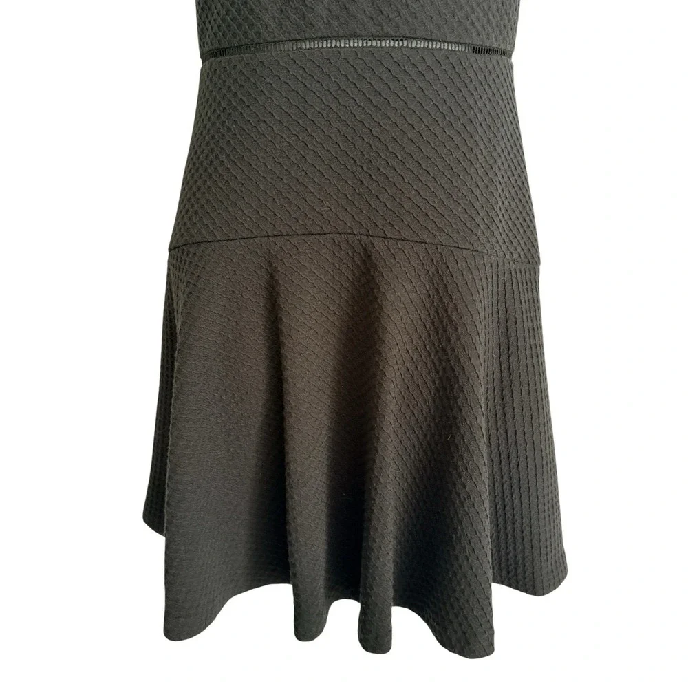Rebecca Taylor Dress 10 Black Textured Fit‎ Flare Ladder Lace Cap Sleeve V Neck